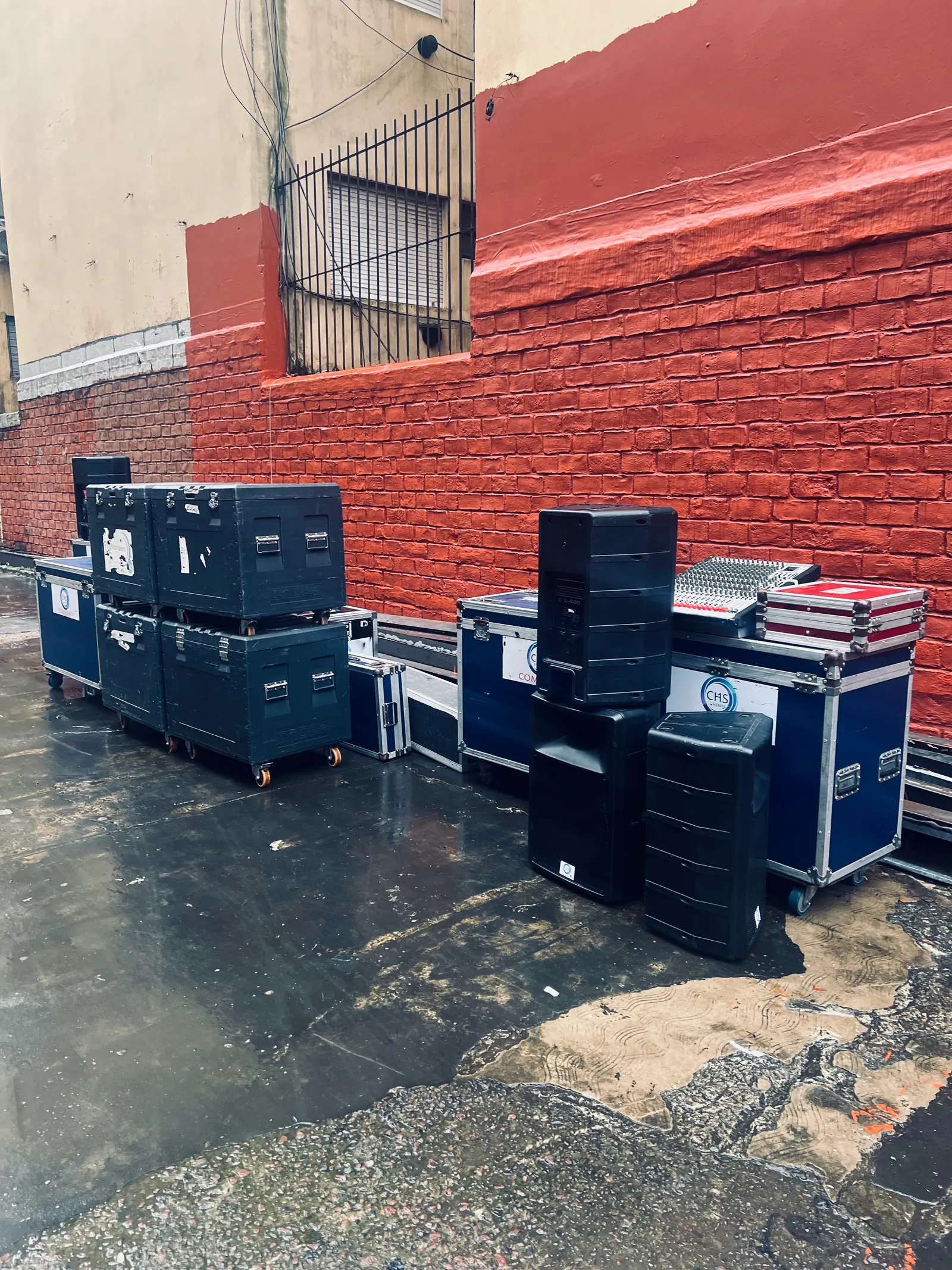 Iluminación de un salón preparada por CHS Company