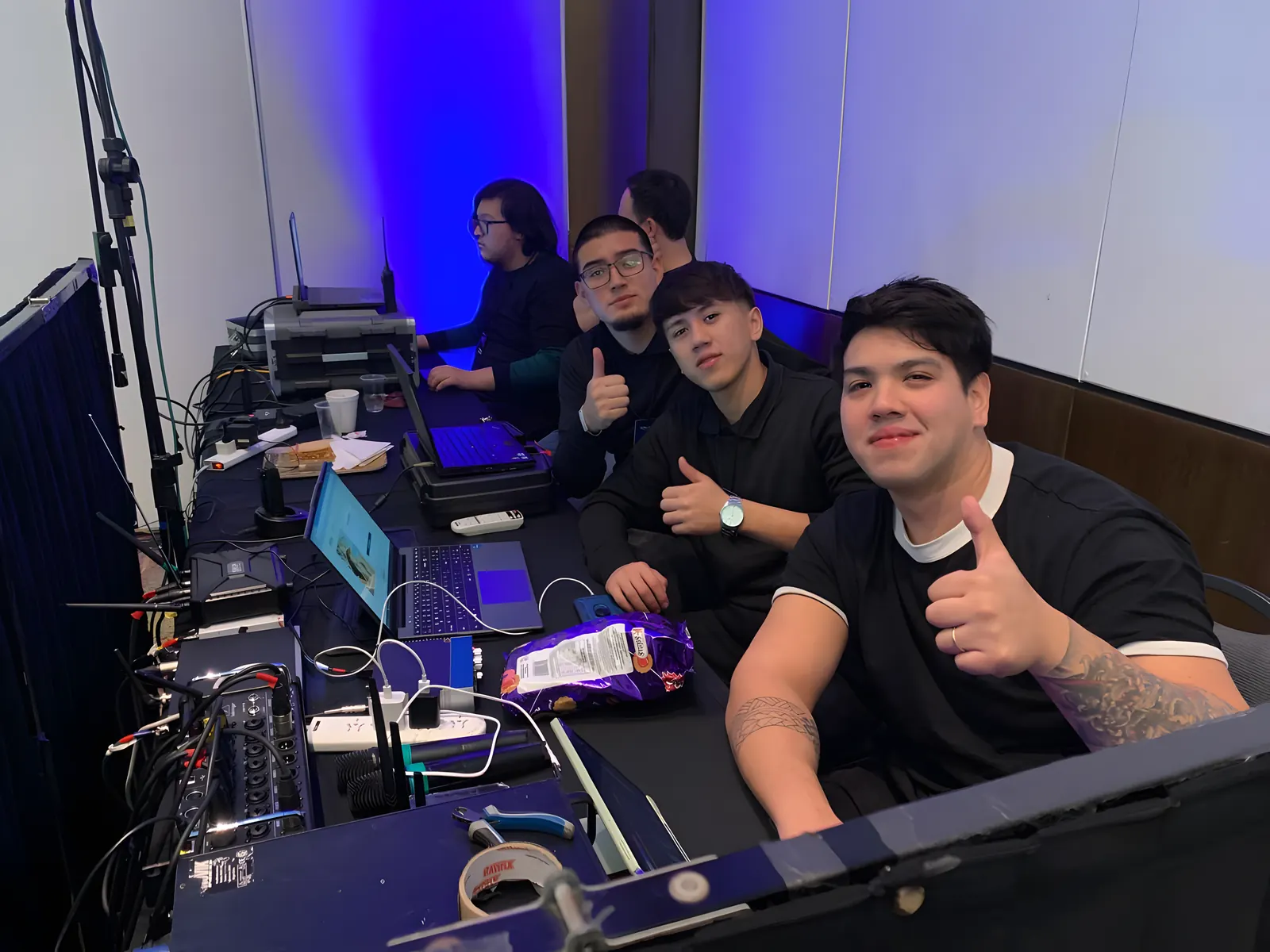 Operación técnica de CHS Company durante un evento